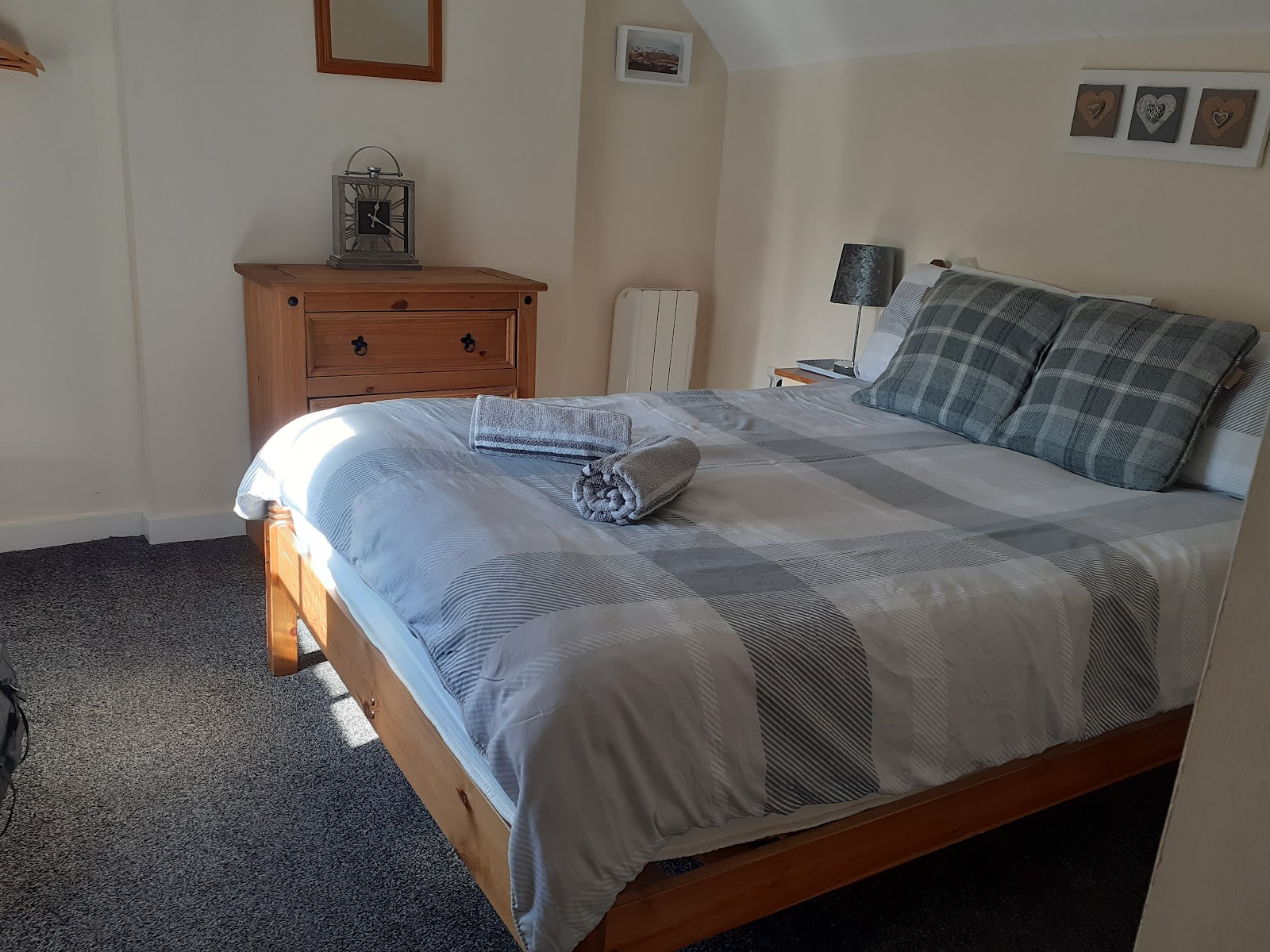 A letting room above The Laurel Inn